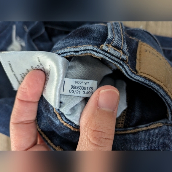 American Eagle AE Next Level Hi-Rise Distressed Jegging - Picture 7 of 8
